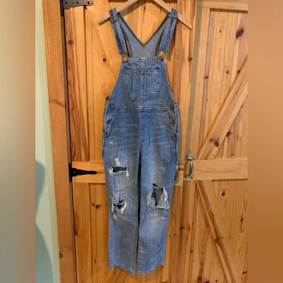 BDG | Jeans | Womens Bdg Urban Outfitters Bib Overalls | Poshmark display picture 1
